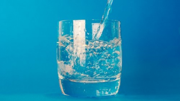 Acqua è un bene troppo prezioso per sprecarla! Ecco 7 consigli per riutilizzarla (risparmiando)